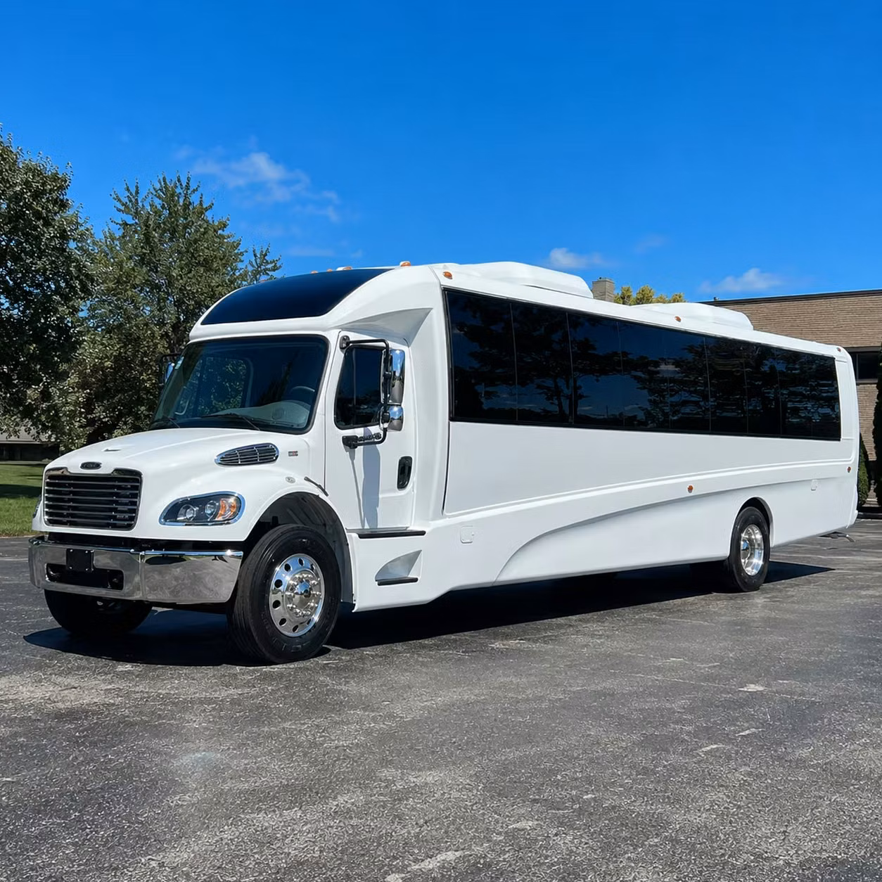 25 passenger minibus