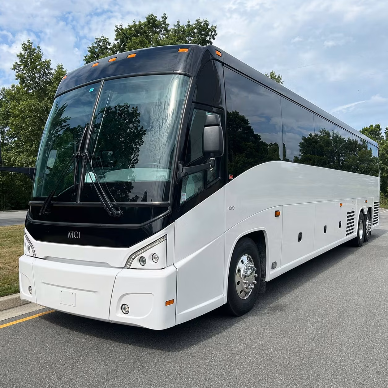 reliable transportation to austin area church retreats and conferences