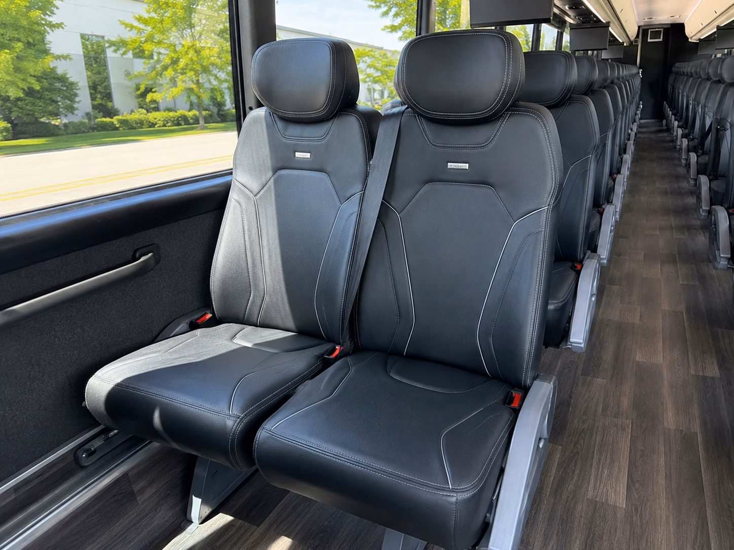sports team fan charter bus rentals in austin